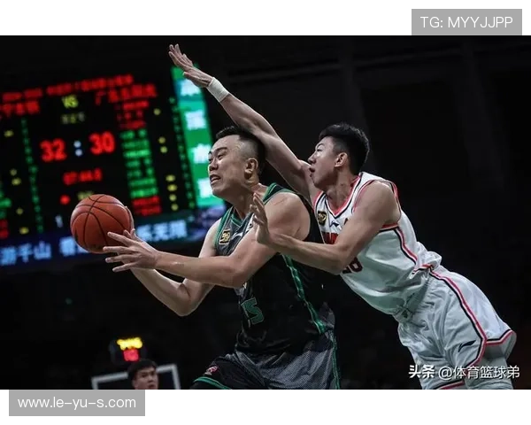 广州队迎来新赛季阵容调整，力争重返巅峰！